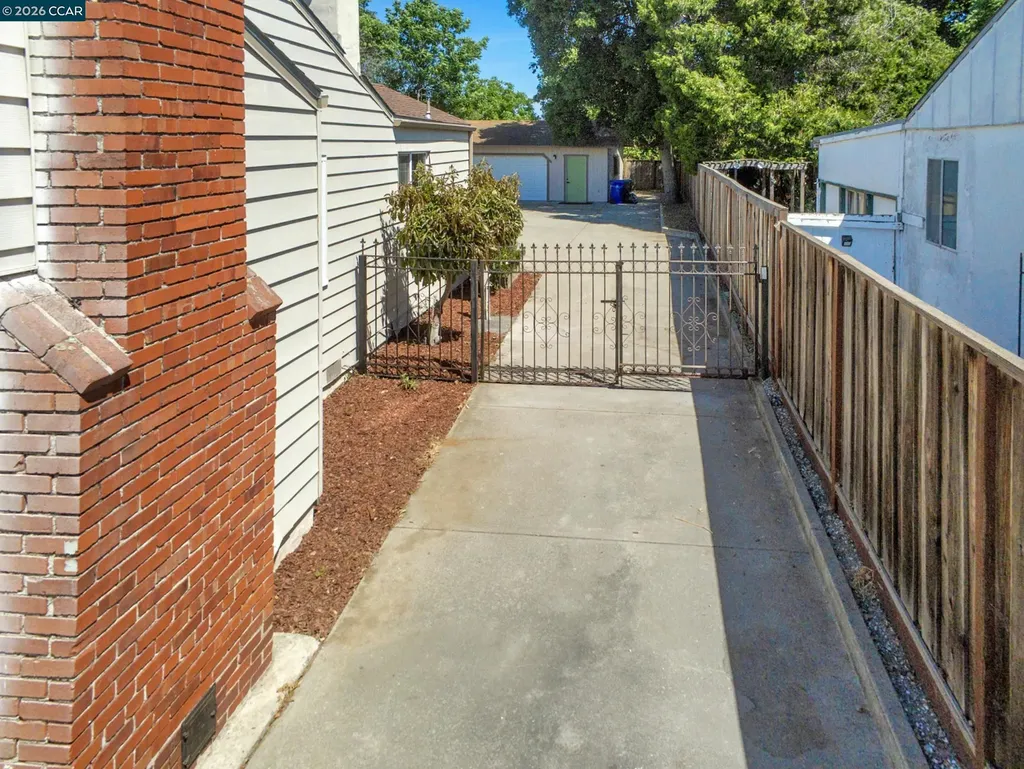 2929 Howard Street Richmond CA 94804