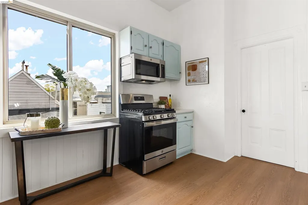 12 Beaver Street San Francisco CA 94114