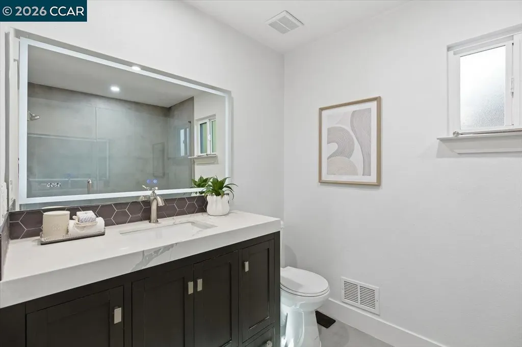 6 Sparrow Court Moraga CA 94556