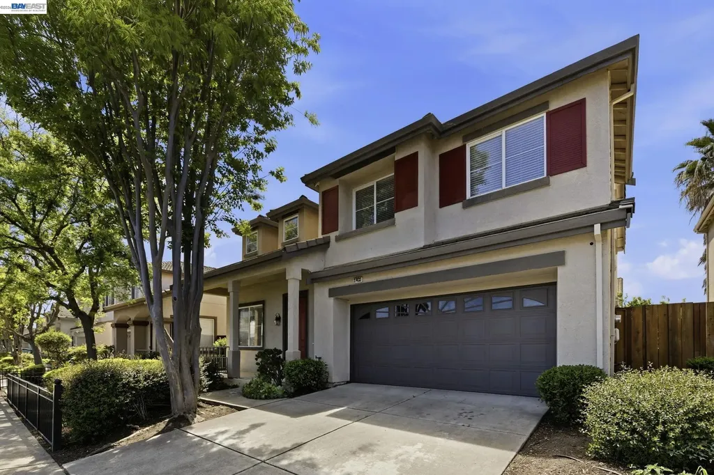 27433 Whitman Street Hayward CA 94544