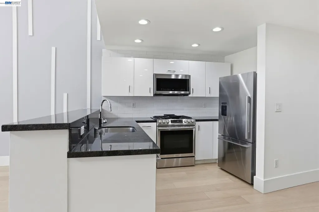 965 Folsom Street San Francisco CA 94107