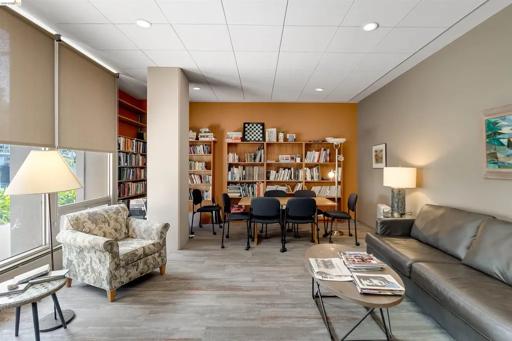 2550 Dana Street Berkeley CA 94704