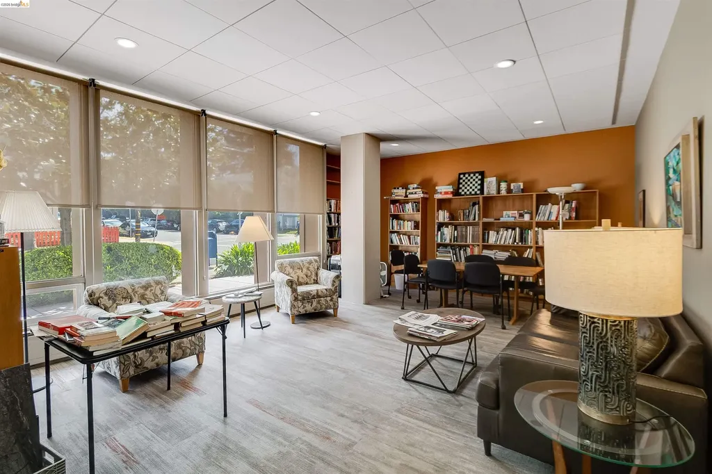 2550 Dana Street Berkeley CA 94704
