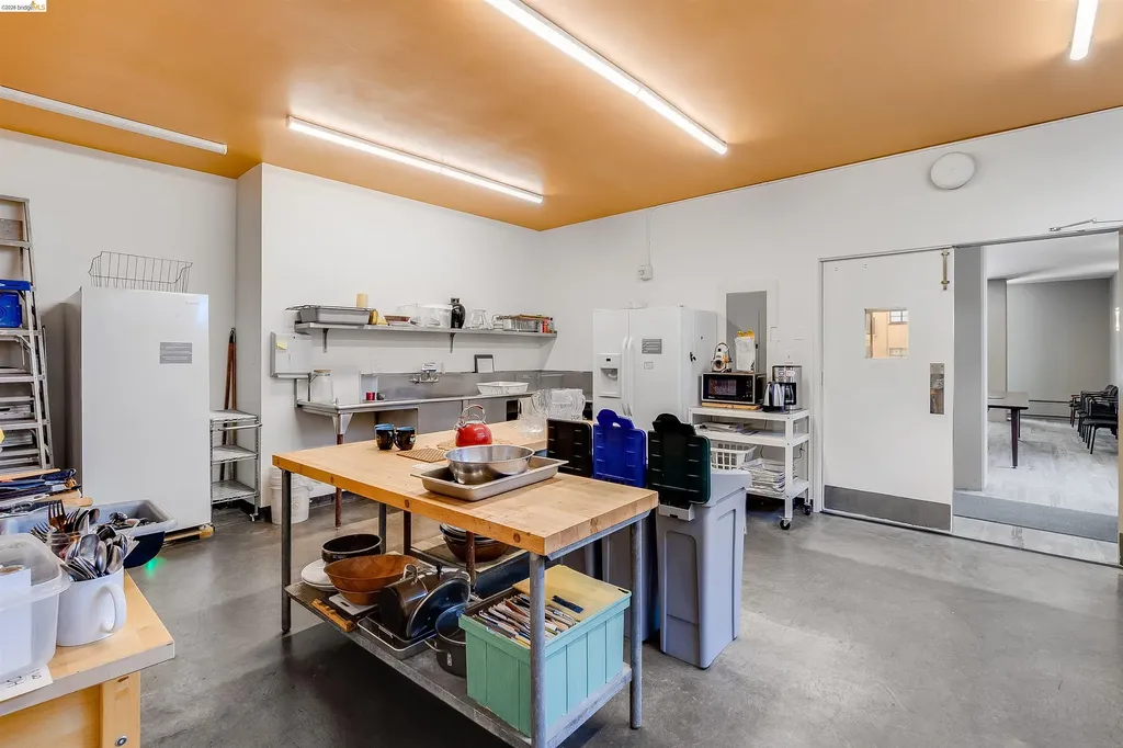 2550 Dana Street Berkeley CA 94704