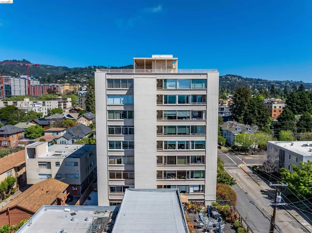 2550 Dana Street Berkeley CA 94704