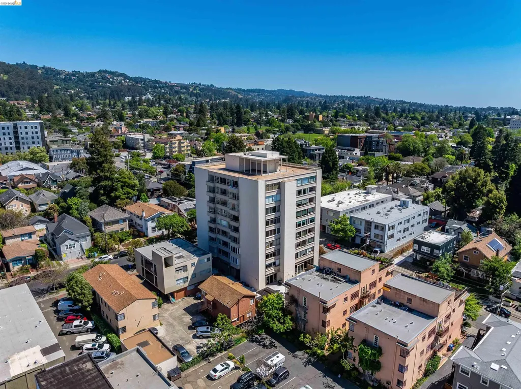 2550 Dana Street Berkeley CA 94704