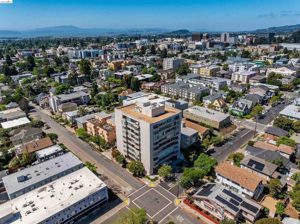 2550 Dana Street Berkeley CA 94704