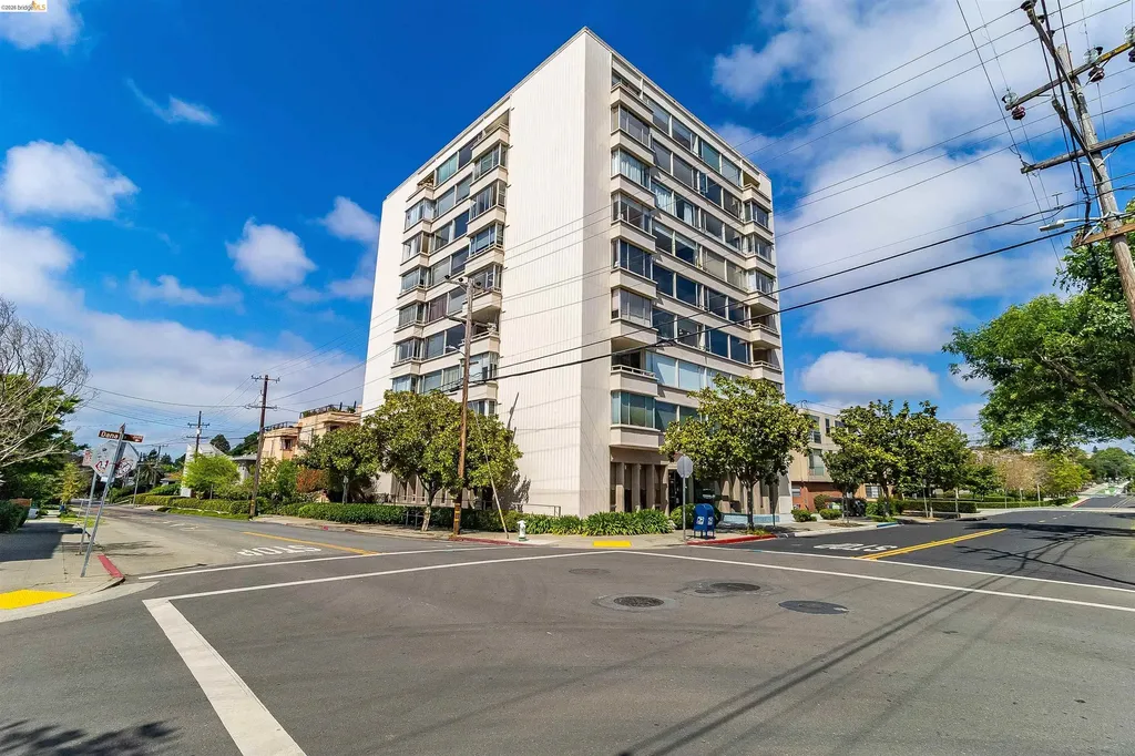 2550 Dana Street Berkeley CA 94704