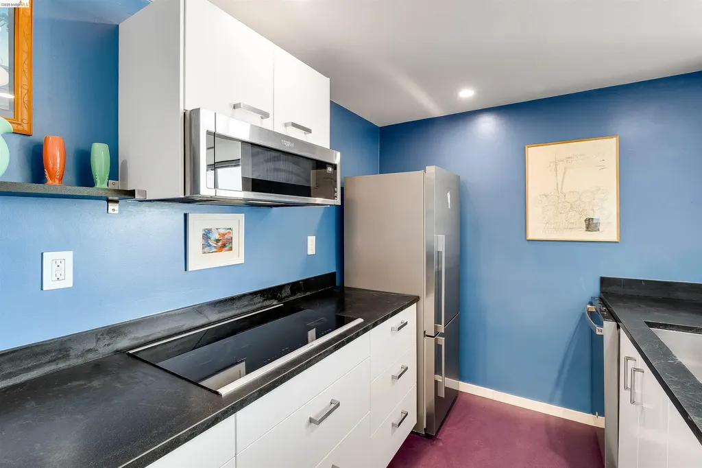 2550 Dana Street Berkeley CA 94704