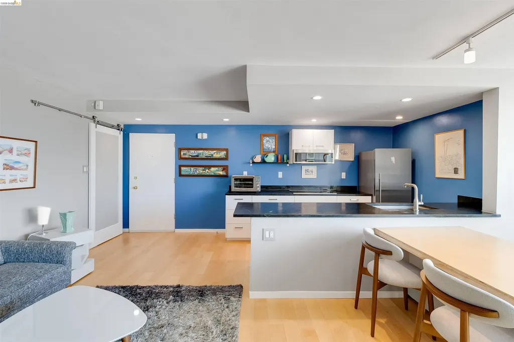 2550 Dana Street Berkeley CA 94704