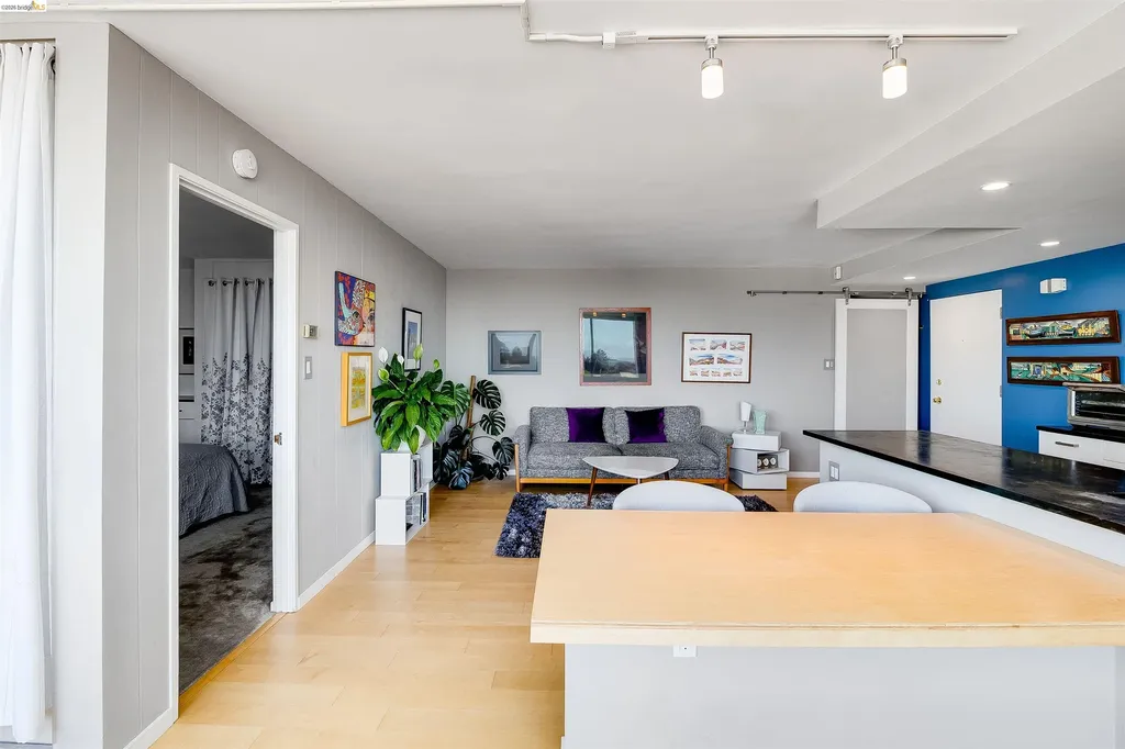 2550 Dana Street Berkeley CA 94704