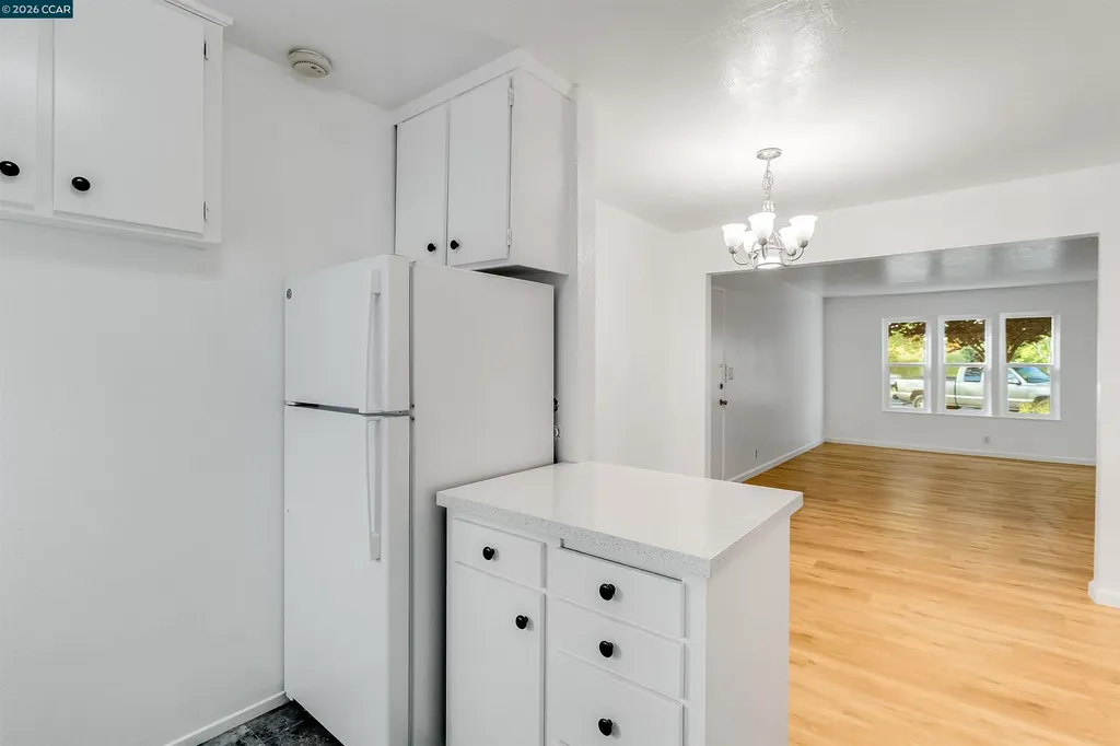 375 Camelback Road Pleasant Hill CA 94523