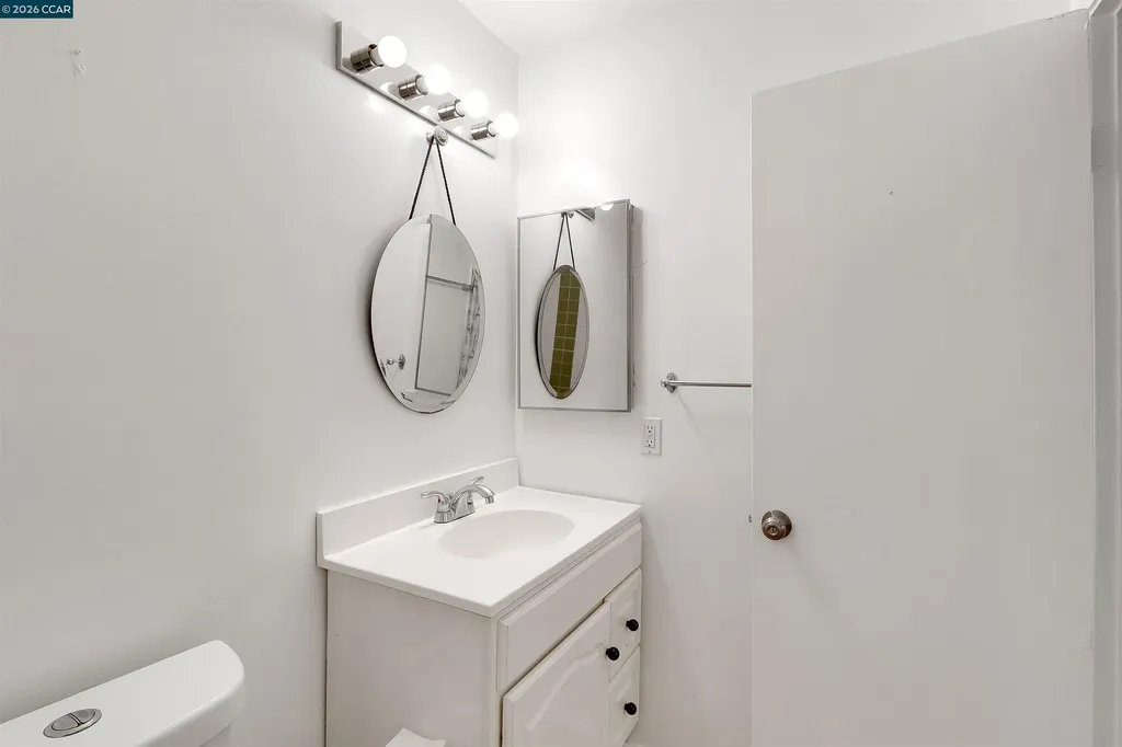 375 Camelback Road Pleasant Hill CA 94523