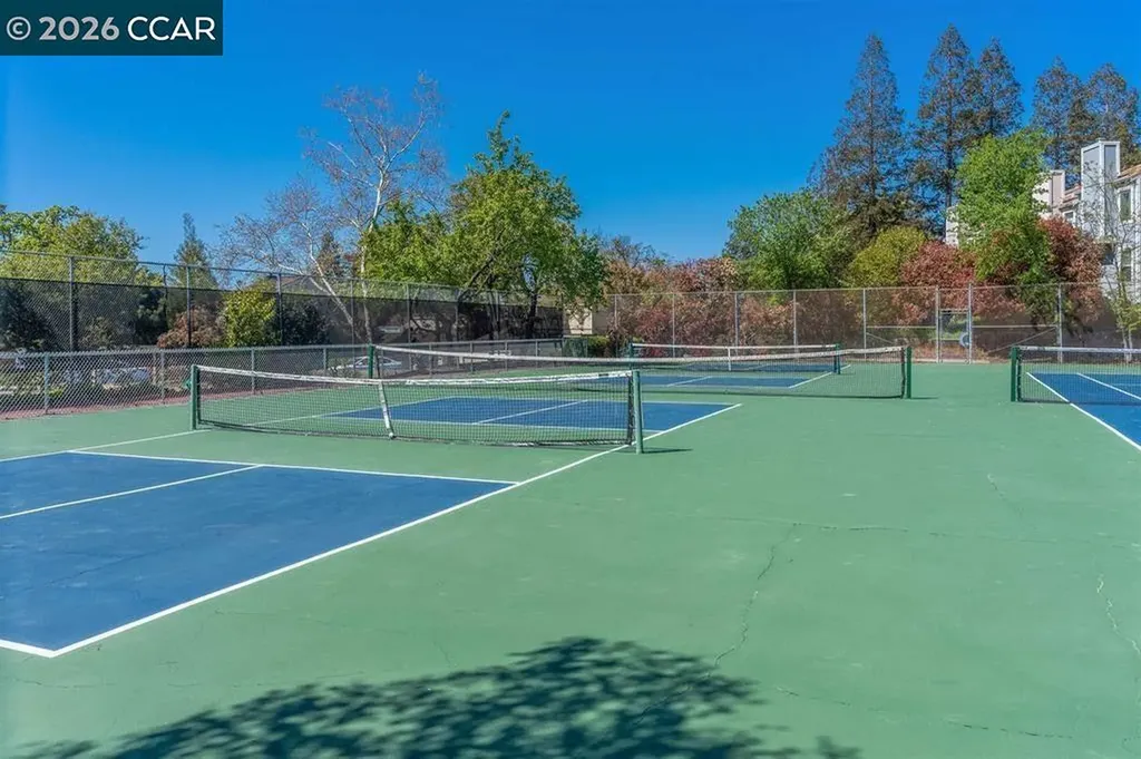 375 Camelback Road Pleasant Hill CA 94523