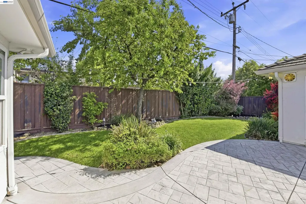 5238 Brophy Drive Fremont CA 94536