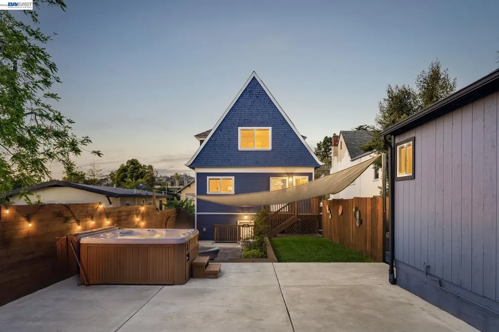 2417 Palmetto Street Oakland CA 94602