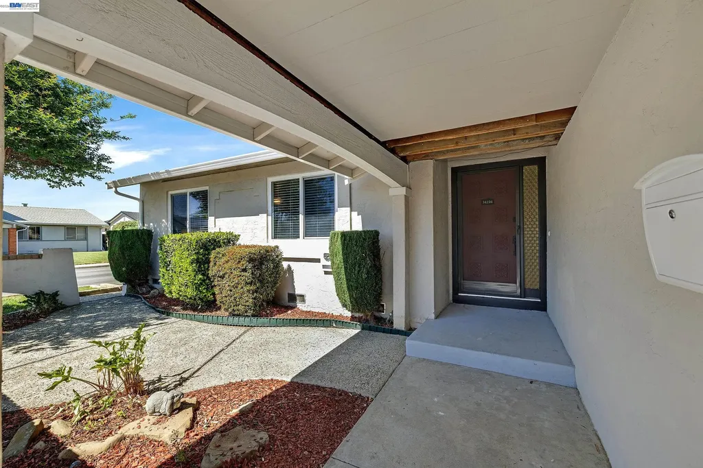 34104 Cromwell Place Fremont CA 94555