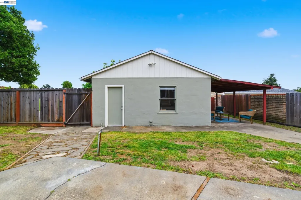 2651 Ione Avenue Castro Valley CA 94546