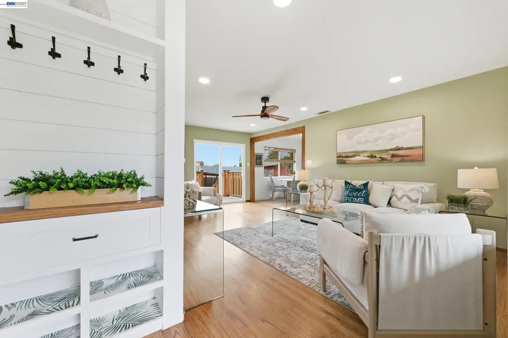 2651 Ione Avenue Castro Valley CA 94546