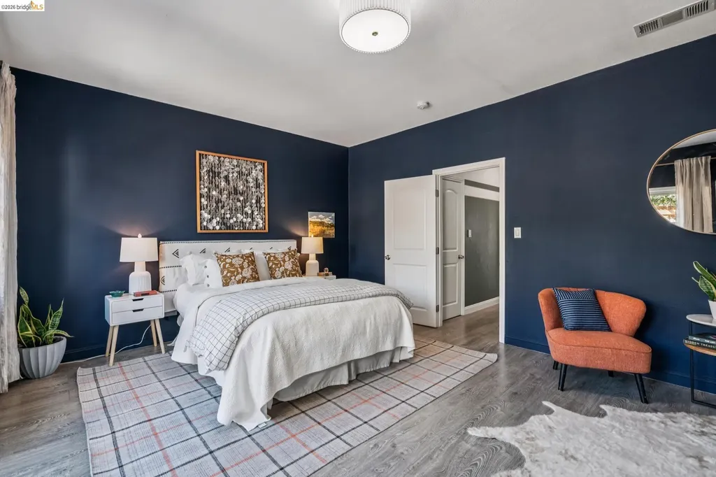 2010 Filbert Oakland CA 94607