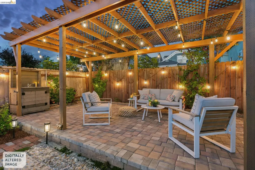 2010 Filbert Oakland CA 94607