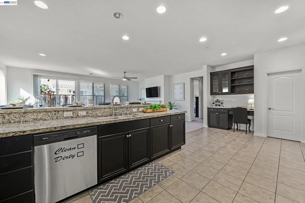 8219 Brookhaven Circle Discovery Bay CA 94505