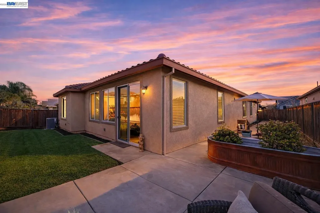 8219 Brookhaven Circle Discovery Bay CA 94505