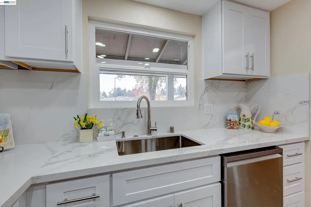 34312 Cornwallis Court Fremont CA 94555