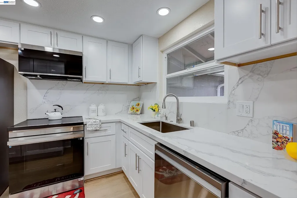34312 Cornwallis Court Fremont CA 94555