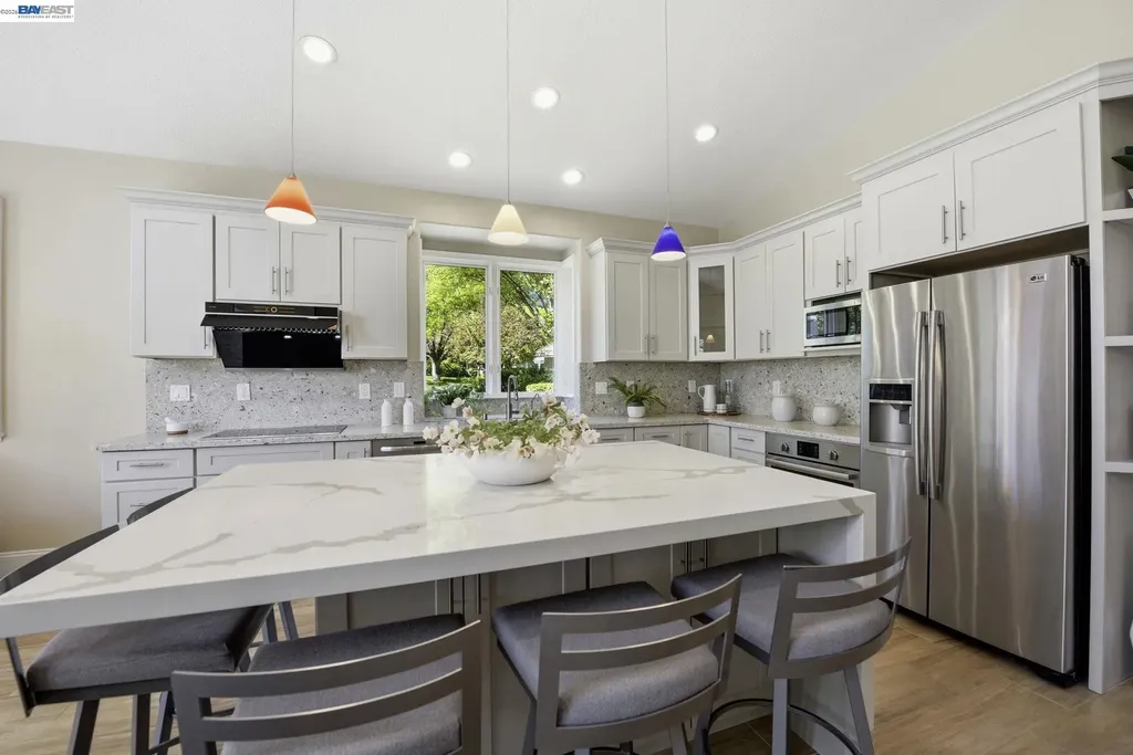7880 La Quinta Court Pleasanton CA 94588