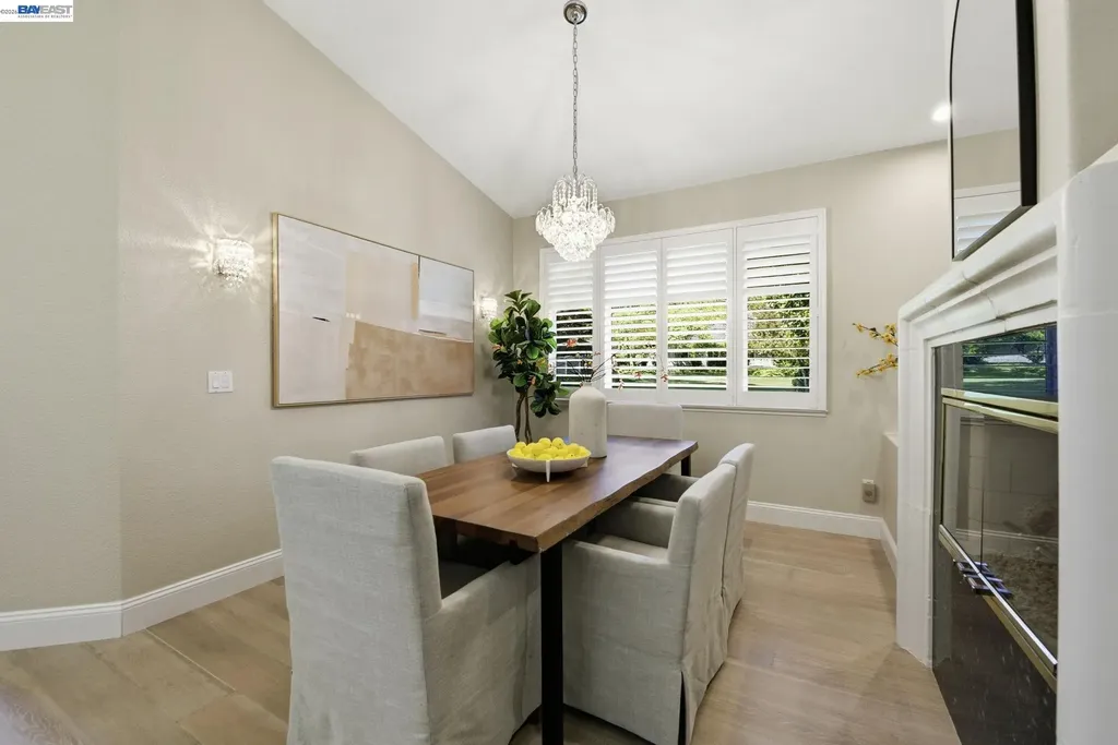 7880 La Quinta Court Pleasanton CA 94588