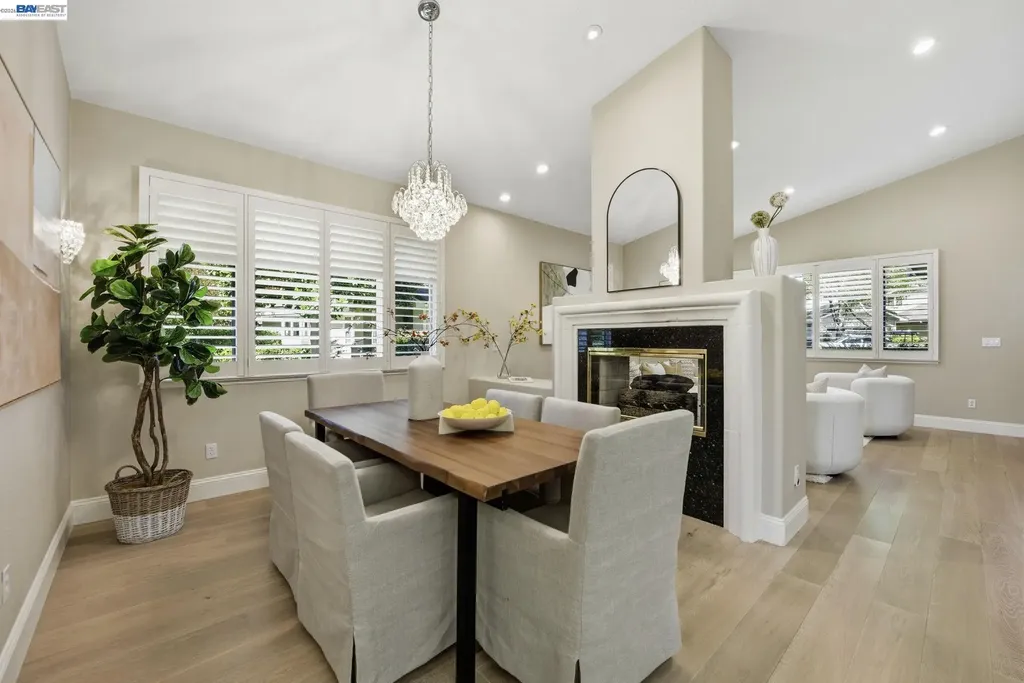 7880 La Quinta Court Pleasanton CA 94588