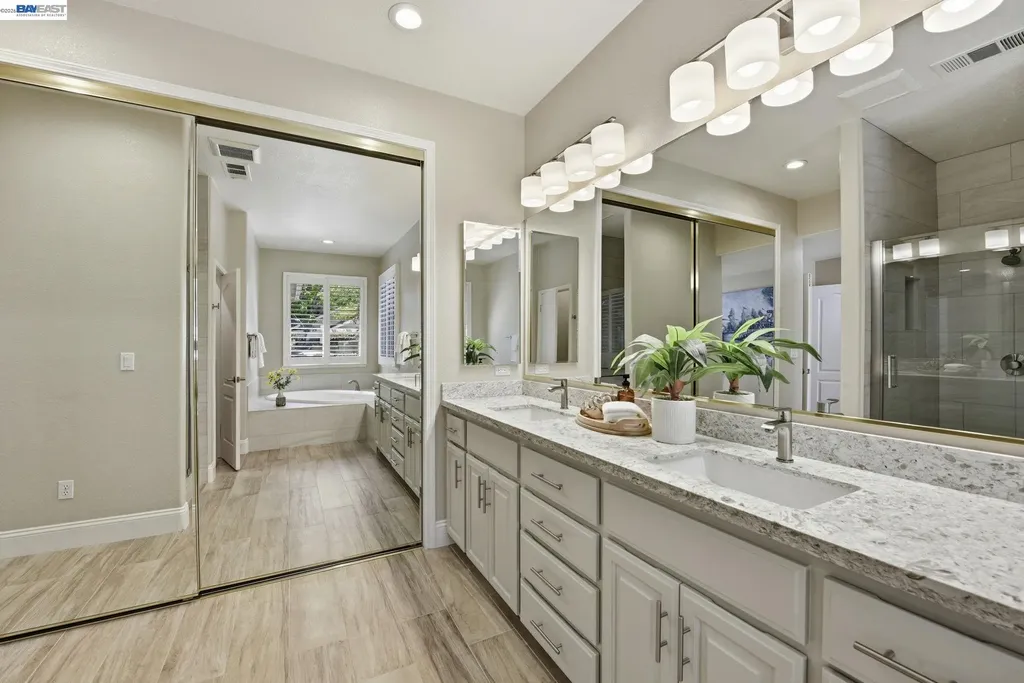 7880 La Quinta Court Pleasanton CA 94588