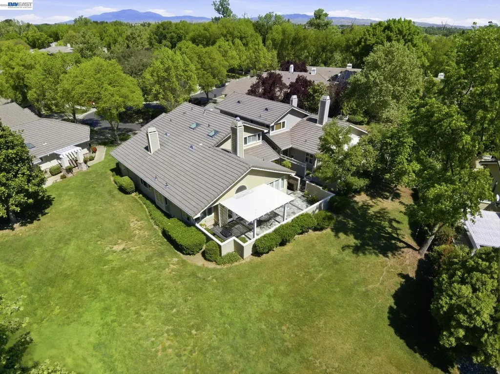 7880 La Quinta Court Pleasanton CA 94588