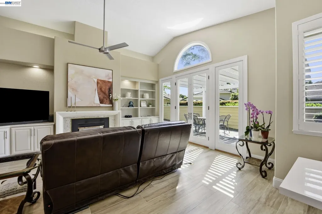 7880 La Quinta Court Pleasanton CA 94588
