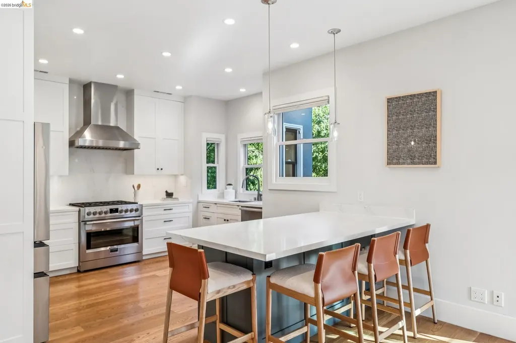 1858 San Lorenzo Avenue Berkeley CA 94707