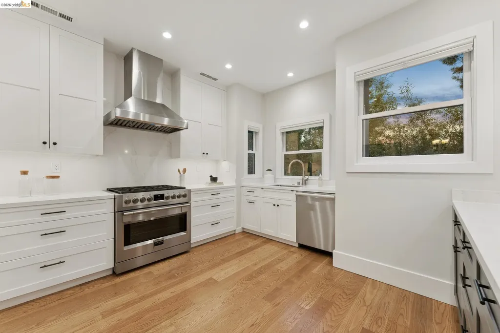 1858 San Lorenzo Avenue Berkeley CA 94707