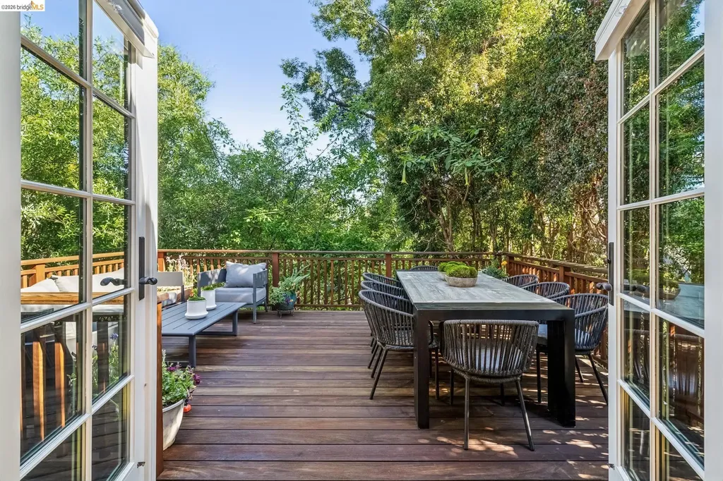 1858 San Lorenzo Avenue Berkeley CA 94707