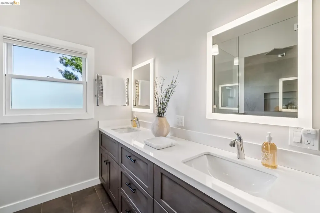 1858 San Lorenzo Avenue Berkeley CA 94707