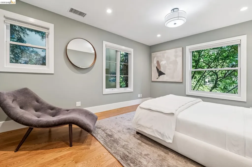 1858 San Lorenzo Avenue Berkeley CA 94707