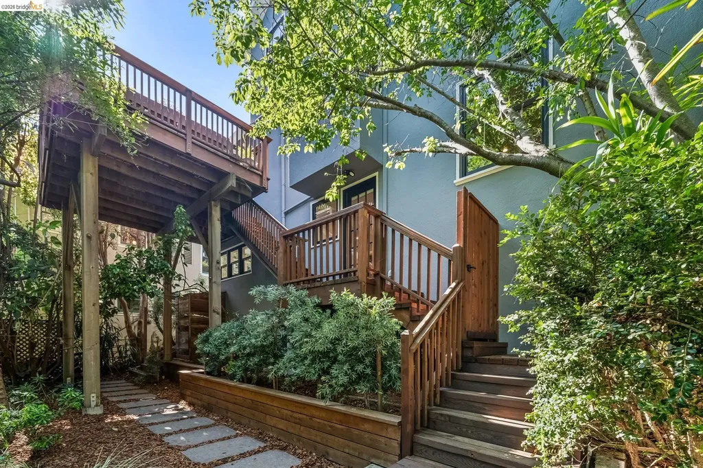 1858 San Lorenzo Avenue Berkeley CA 94707