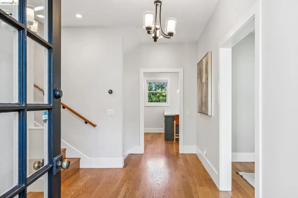 1858 San Lorenzo Avenue Berkeley CA 94707