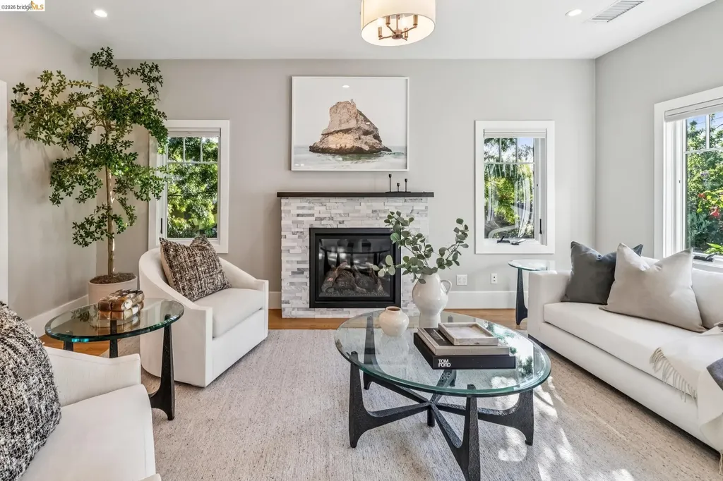 1858 San Lorenzo Avenue Berkeley CA 94707