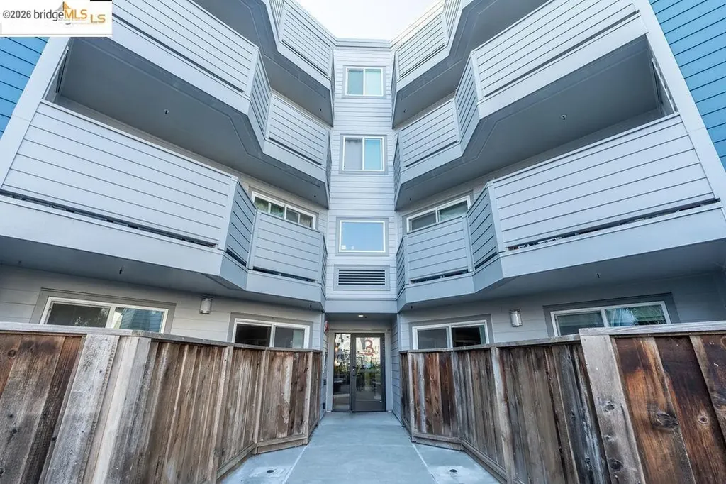 6400 Christie Avenue Emeryville CA 94608