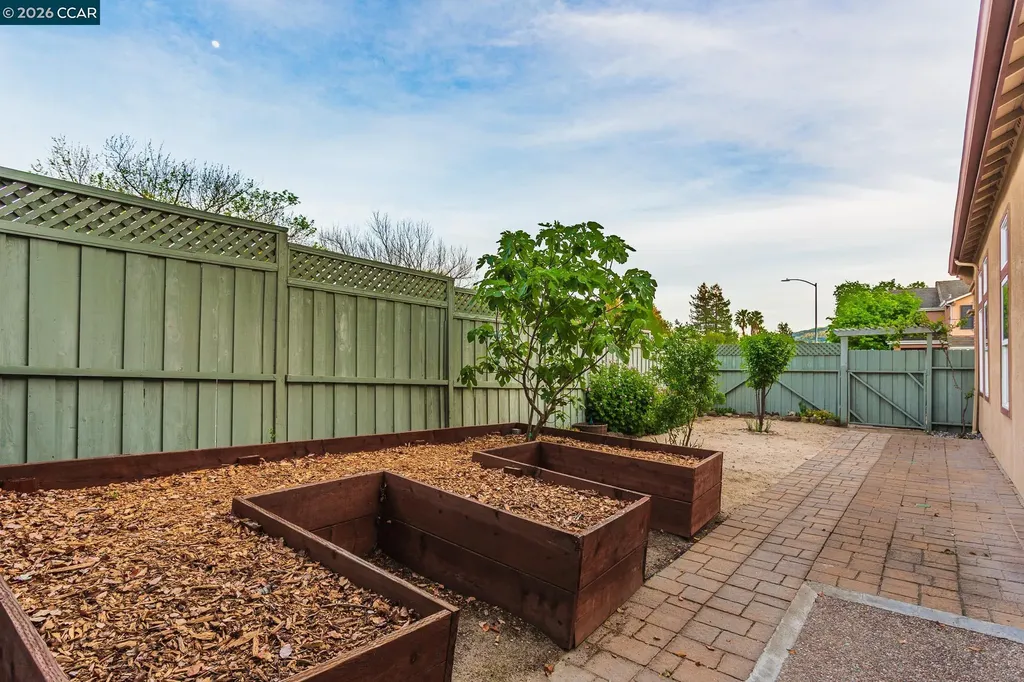7592 Meadow Court Dublin CA 94568