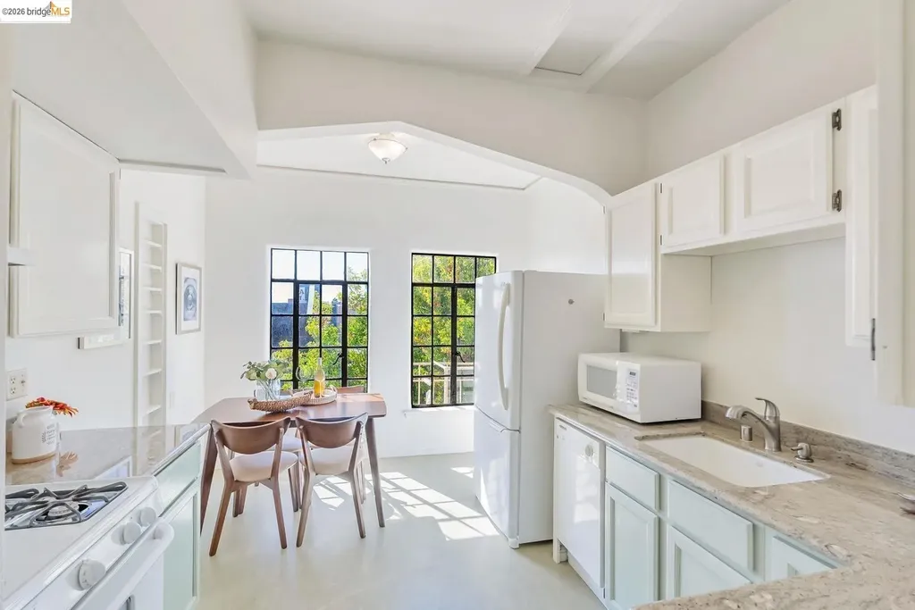 848 Stannage Avenue Albany CA 94706
