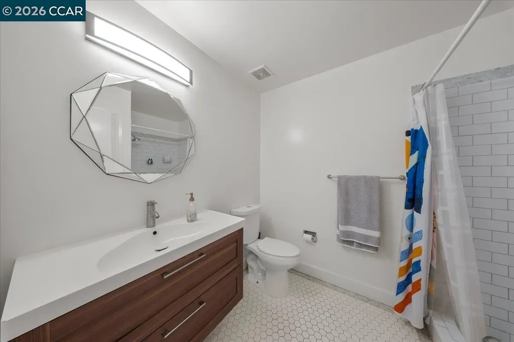 330 Vernon Street Oakland CA 94610
