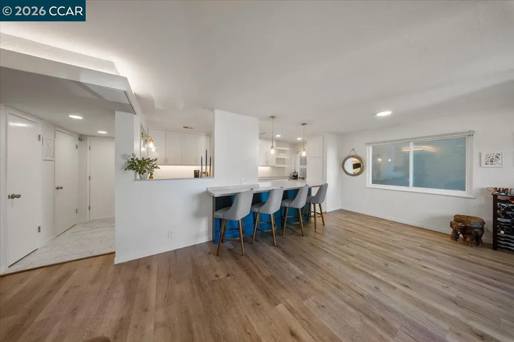 330 Vernon Street Oakland CA 94610