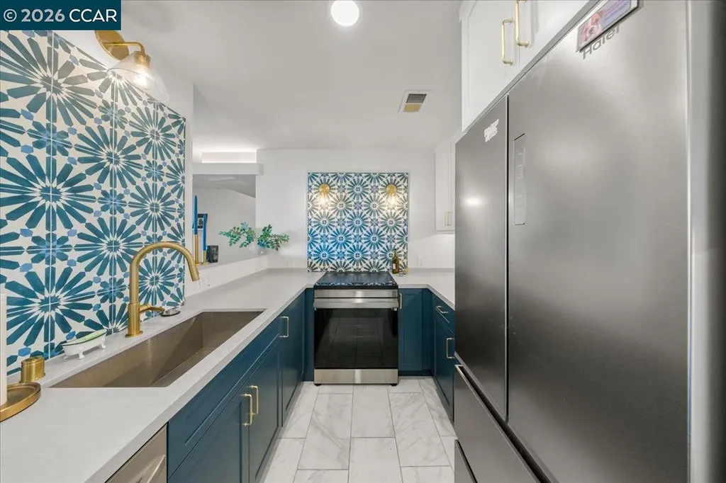 330 Vernon Street Oakland CA 94610