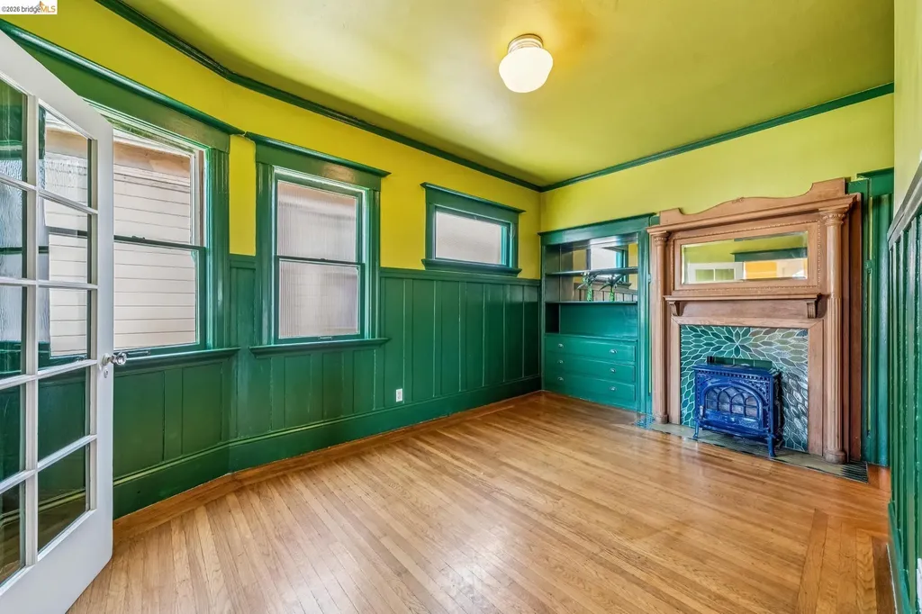 821-823 32nd Oakland CA 94608